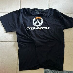 Used Men’s Overwatch Graphic Shirt
